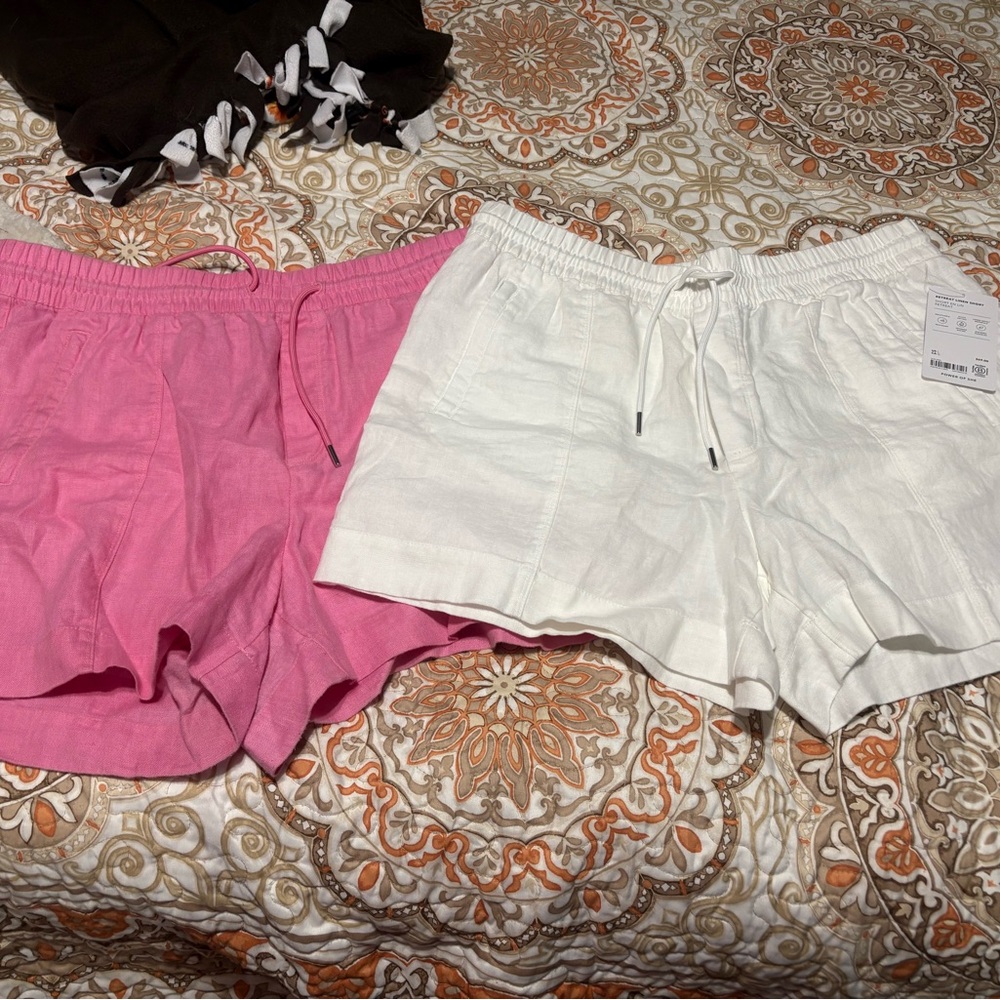 Pink and White linen Drawstring Shorts